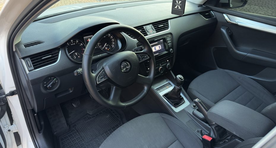 Skoda Octavia A7 продається за 11 300$