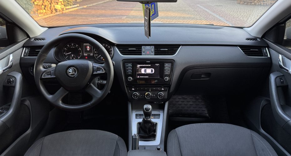Skoda Octavia A7 продається за 11 300$