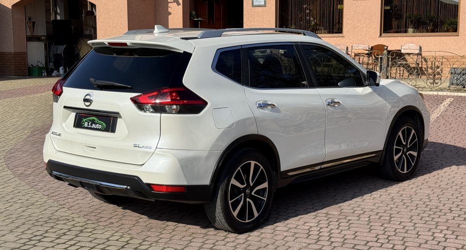Nissan Rogue SL 2018 продається за 17 900$