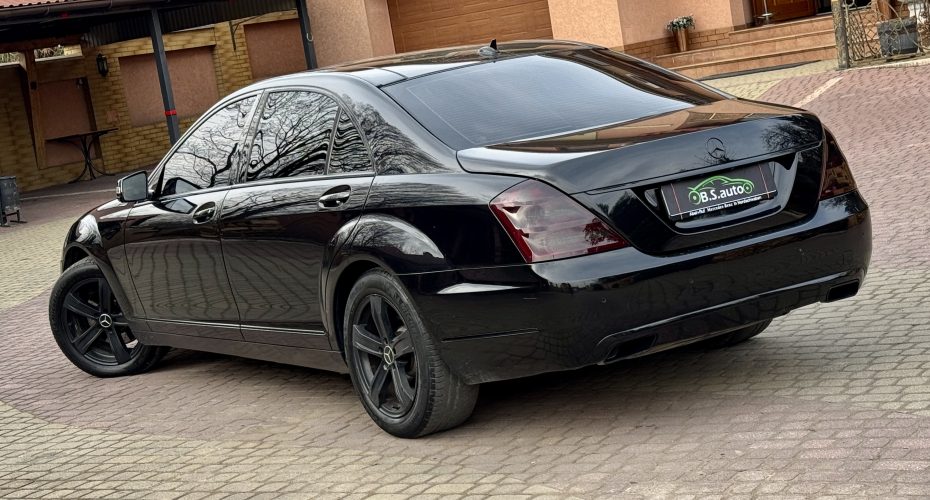 Mercedes-Benz S-Class 2011 продається за 18 500$