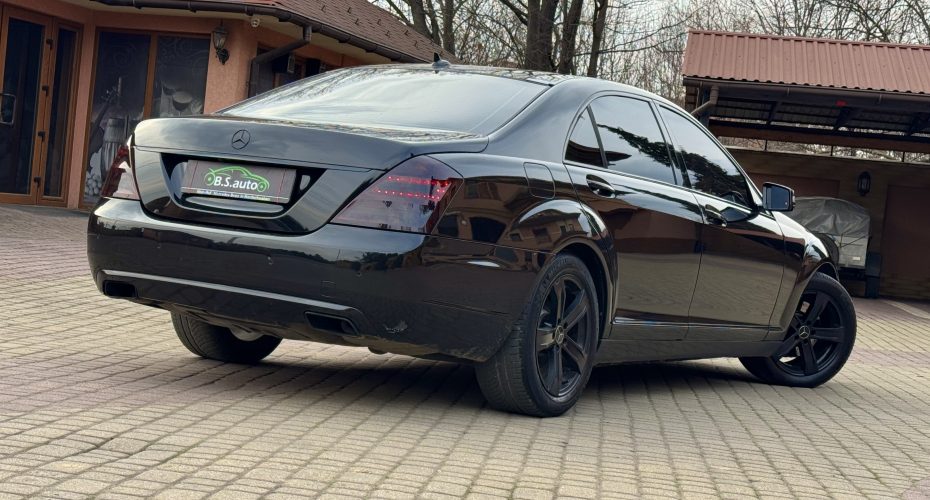 Mercedes-Benz S-Class 2011 продається за 18 500$