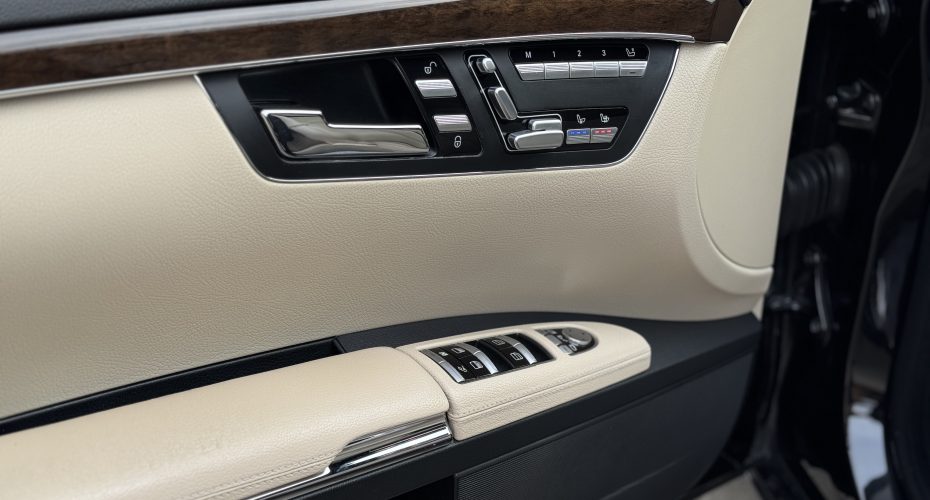 Mercedes-Benz S-Class 2011 продається за 18 500$