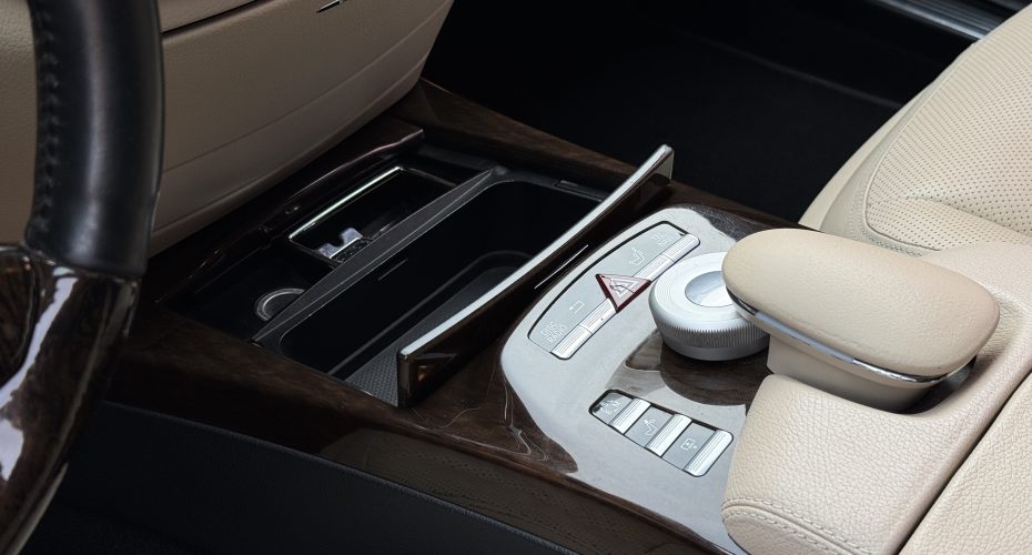 Mercedes-Benz S-Class 2011 продається за 18 500$