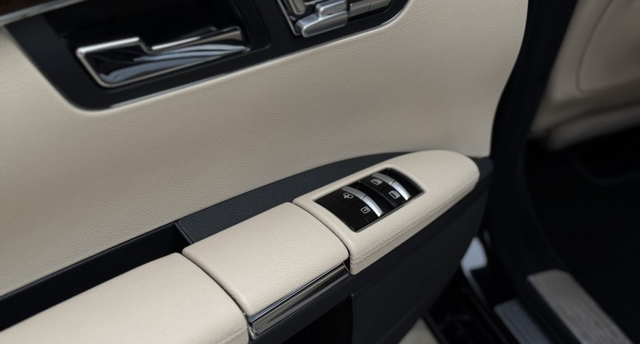 Mercedes-Benz S-Class 2011 продається за 18 500$