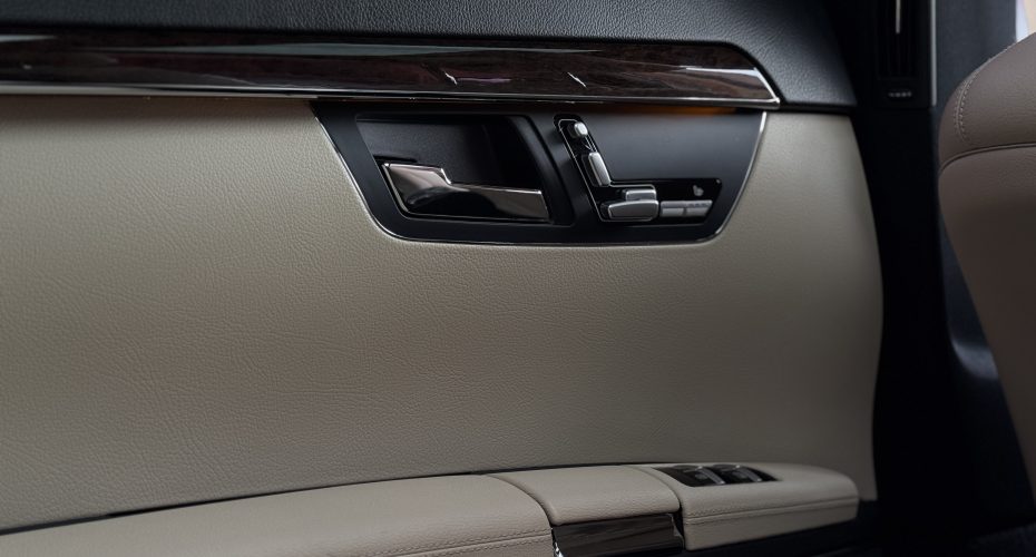 Mercedes-Benz S-Class 2011 продається за 18 500$