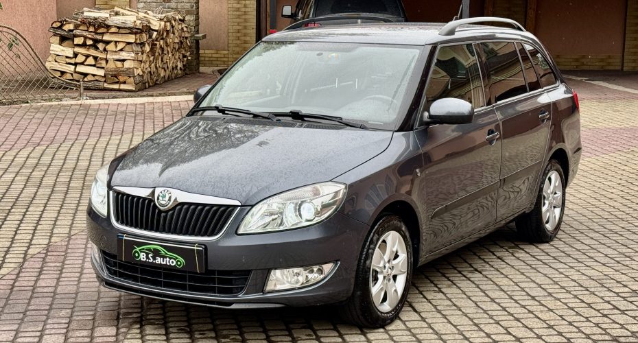 Skoda Fabia 2010 продається за 7 450$
