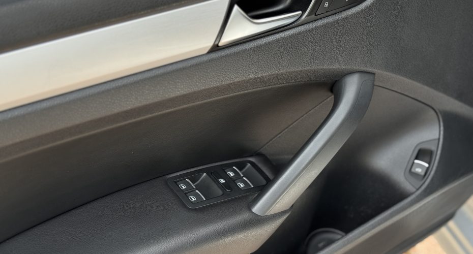 Volkswagen Passat продається за 9 300$
