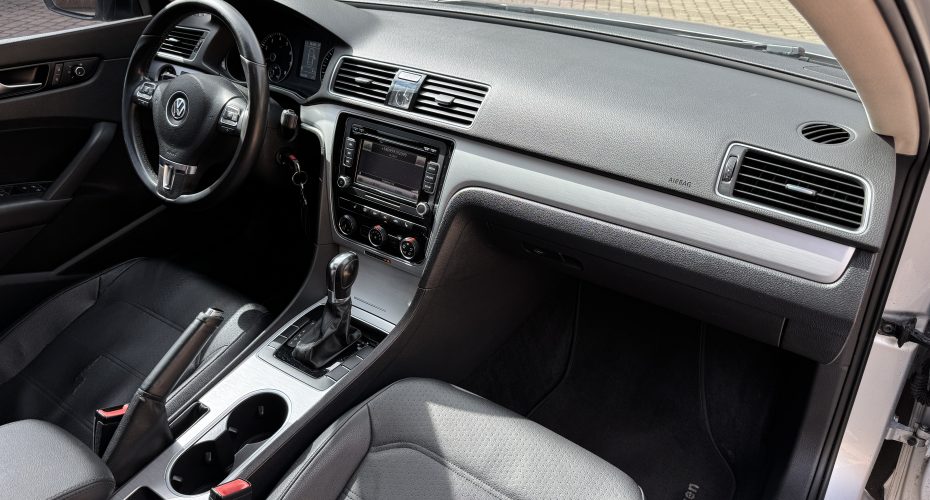 Volkswagen Passat продається за 9 300$