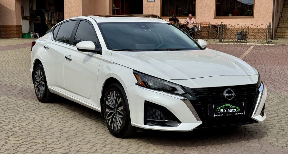 Nissan Altima SV 2024 продається за Продано