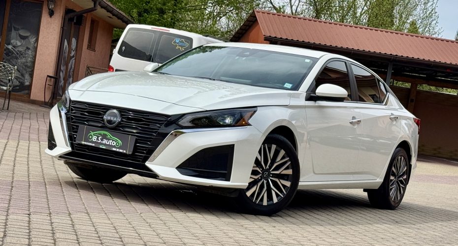Nissan Altima SV 2024 продається за Продано