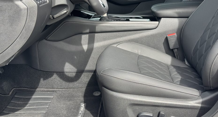 Nissan Altima SV 2024 продається за Продано