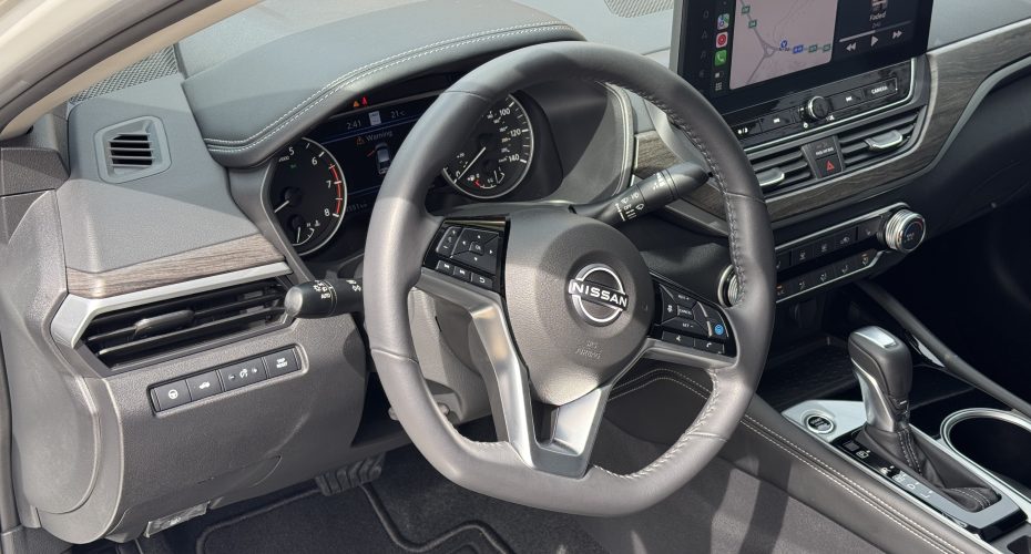 Nissan Altima SV 2024 продається за Продано
