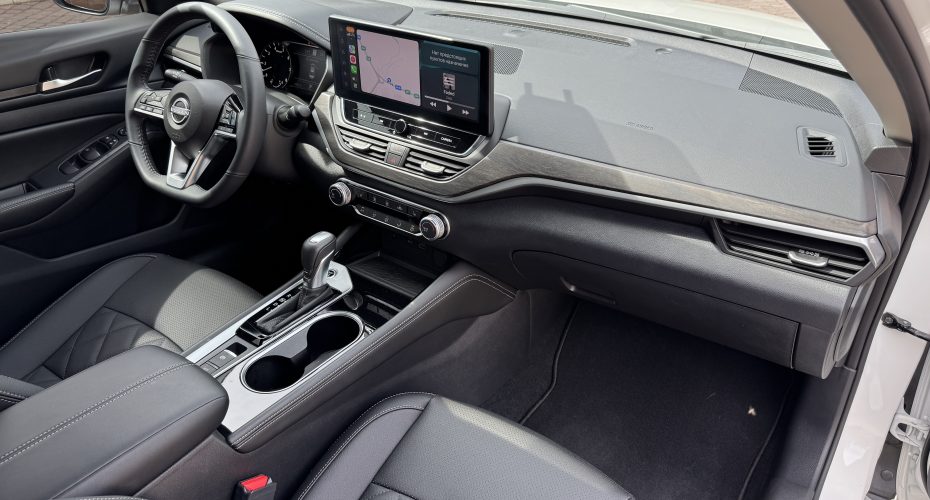 Nissan Altima SV 2024 продається за Продано