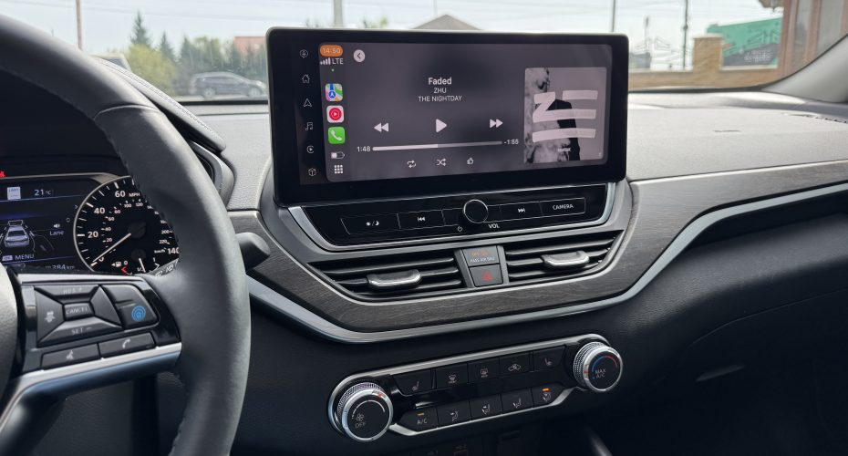 Nissan Altima SV 2024 продається за Продано