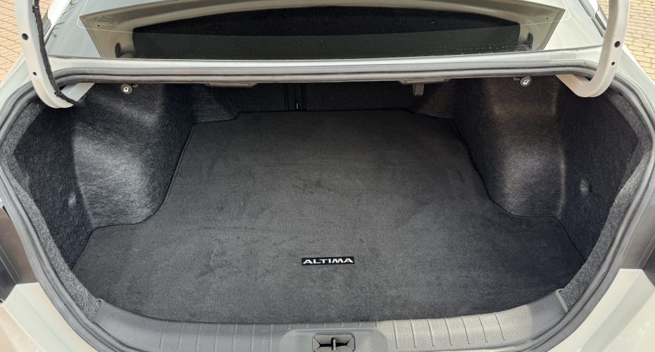 Nissan Altima SV 2024 продається за Продано