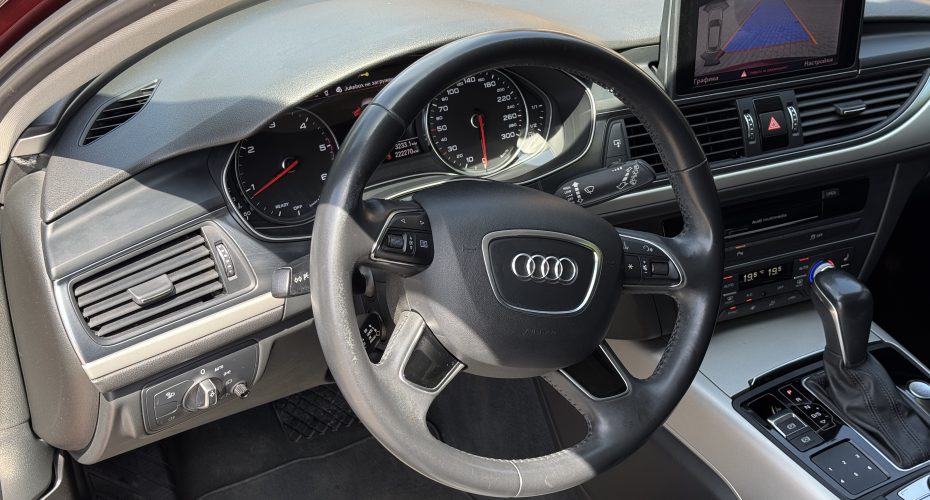 Audi A6 2017p продається за 18 900$