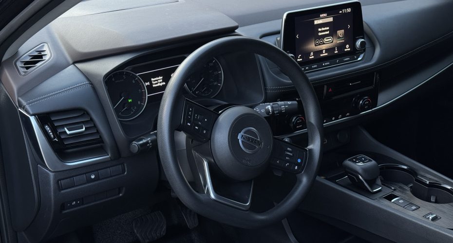 Nissan Rogue SV  2020 продається за 19 900$