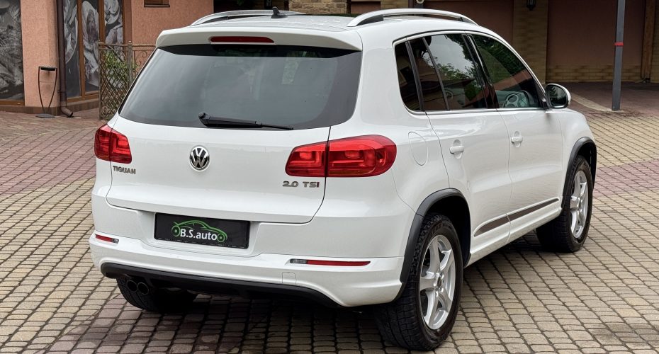 Volkswagen Tiguan R-line продається за 14 600$