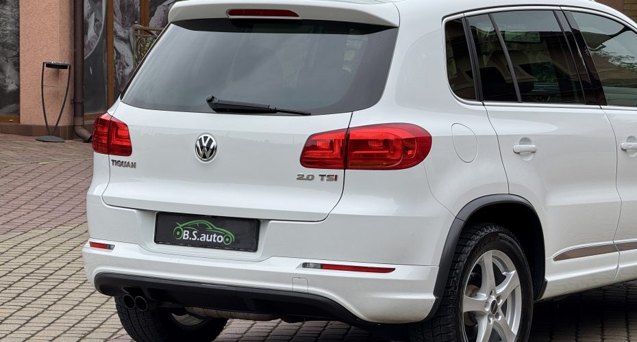 Volkswagen Tiguan R-line продається за 14 600$