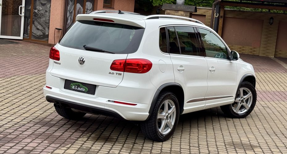 Volkswagen Tiguan R-line продається за 14 600$