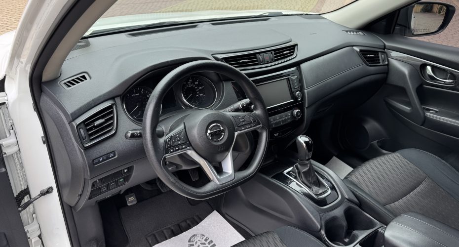 Nissan Rogue S 2018 продається за 13 900$
