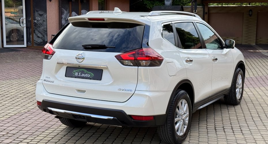 Nissan Rogue SV 2018 продається за 16 200$