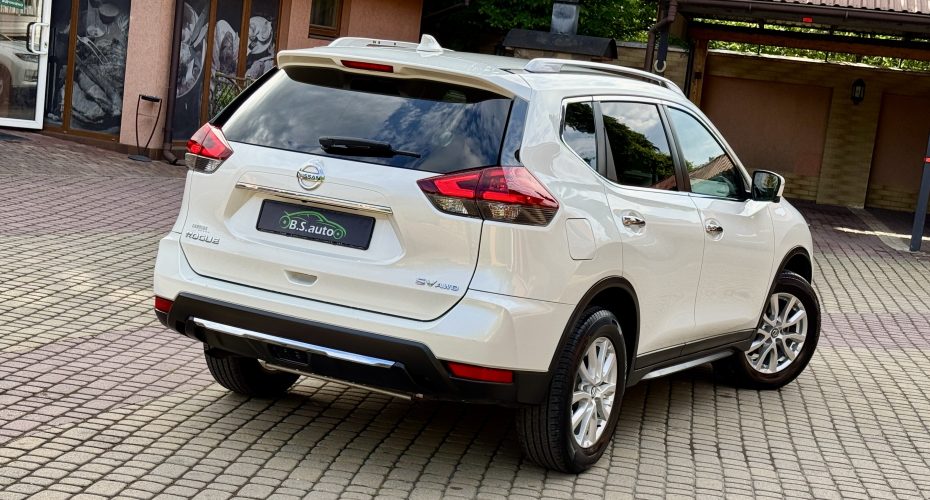 Nissan Rogue SV 2018 продається за 16 200$