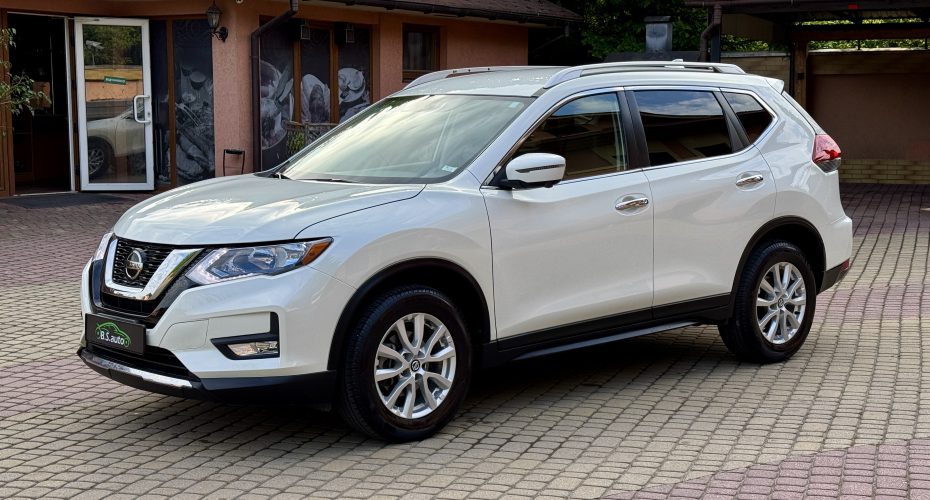 Nissan Rogue SV 2018 продається за 16 200$