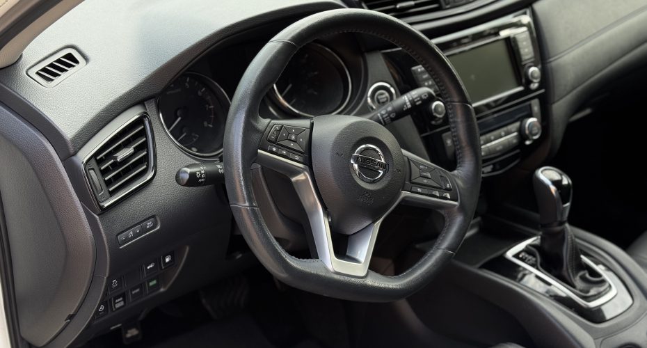 Nissan Rogue SV 2018 продається за 16 200$