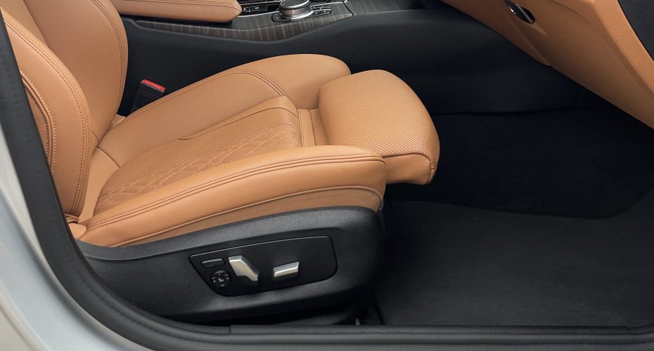 BMW 540і 5 series продається за Продано