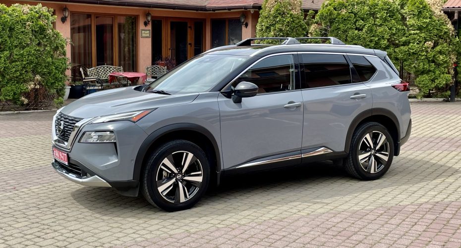 Nisssan Rogue T33 Platinum AWD продається за Продано