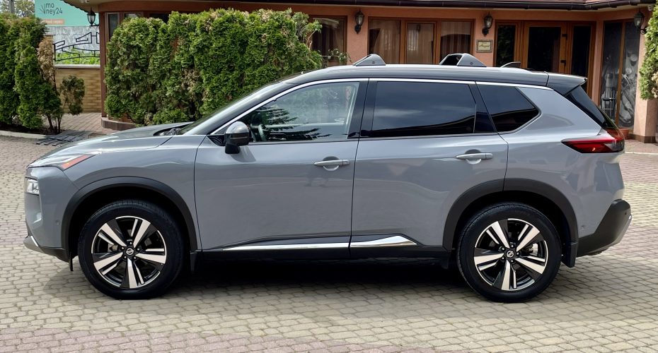 Nisssan Rogue T33 Platinum AWD продається за Продано