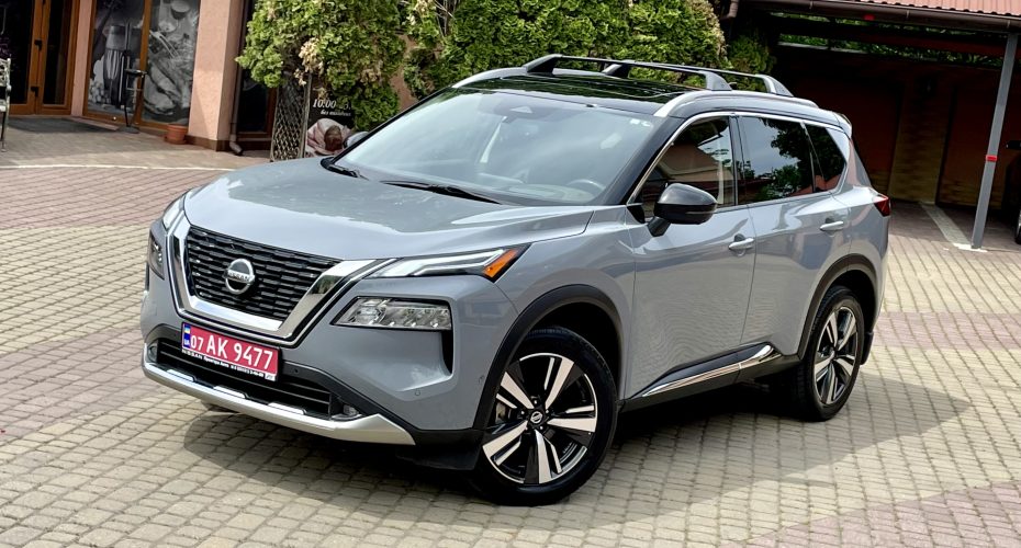 Nisssan Rogue T33 Platinum AWD продається за Продано