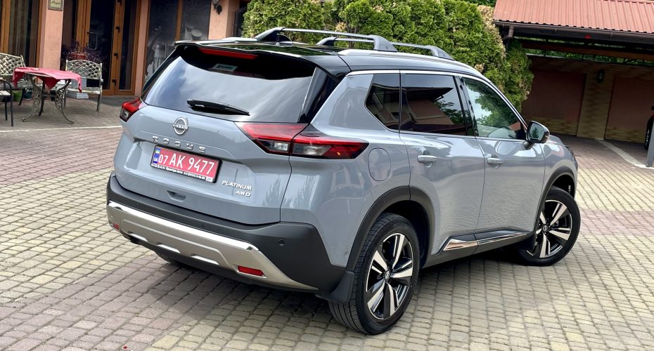Nisssan Rogue T33 Platinum AWD продається за Продано