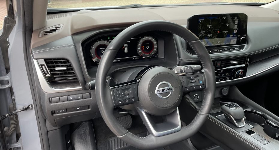 Nisssan Rogue T33 Platinum AWD продається за Продано