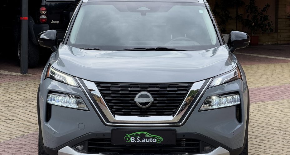 Nissan Rogue Platinum 2023р продається за Продано