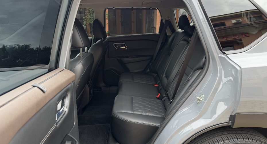 Nissan Rogue Platinum 2023р продається за Продано