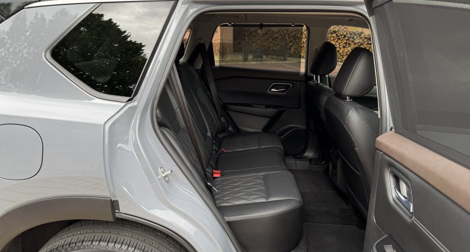 Nissan Rogue Platinum 2023р продається за Продано