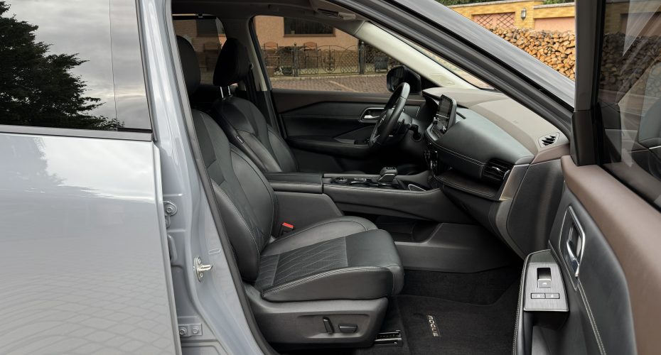 Nissan Rogue Platinum 2023р продається за Продано