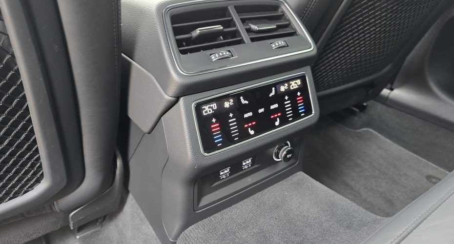 Audi A6 S-line 2018p продається за Продано