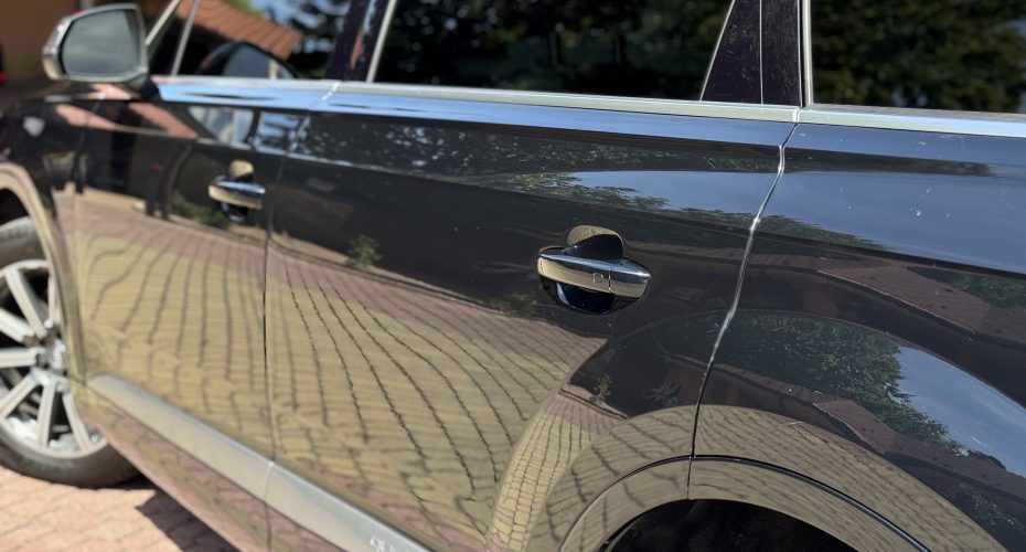 Audi Q7 2016p продається за 28 000$