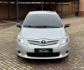 Toyota Auris 2011р фото