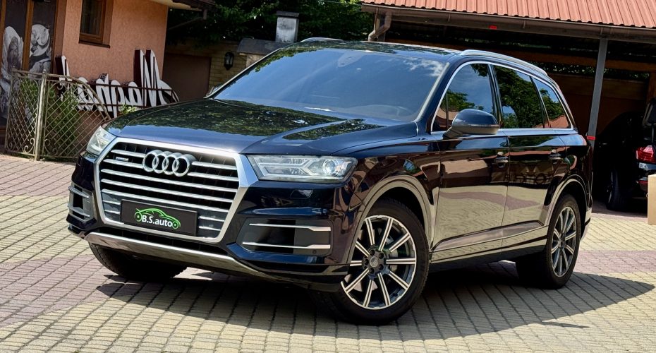 Audi Q7 2016p продається за 28 000$
