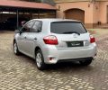 Toyota Auris 2011р фото
