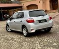 Toyota Auris 2011р фото