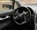 Toyota Auris 2011р фото
