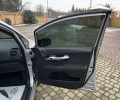 Toyota Auris 2011р фото