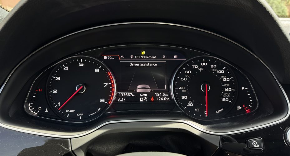 Audi Q7 2016p продається за 28 000$