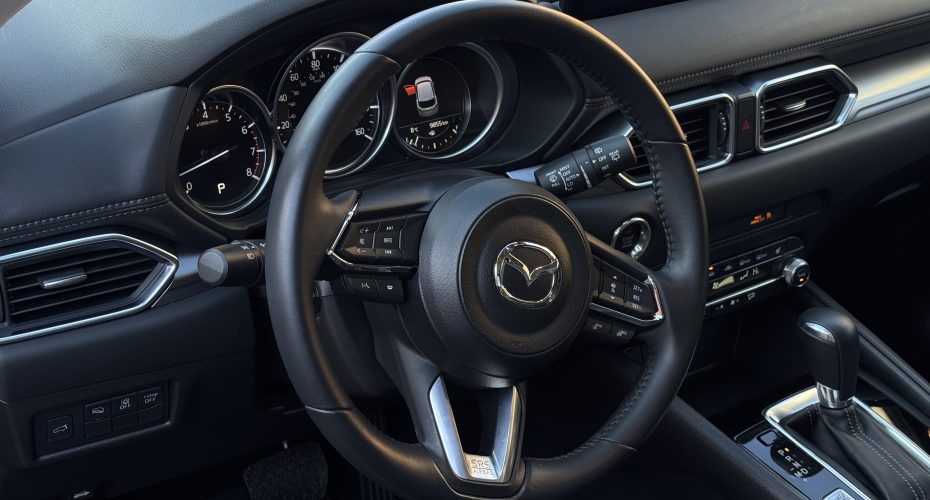 Mazda CX-5 2024 рік продається за 25 600$ 
