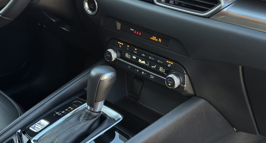 Mazda CX-5 2024 рік продається за 25 600$ 